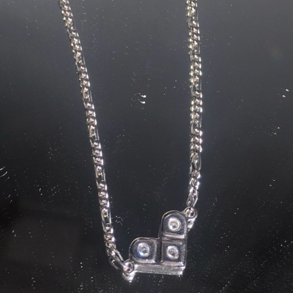 925 Silver Anklet with a Cuban Link Chain & a Heart Shaped Charm with Zircons